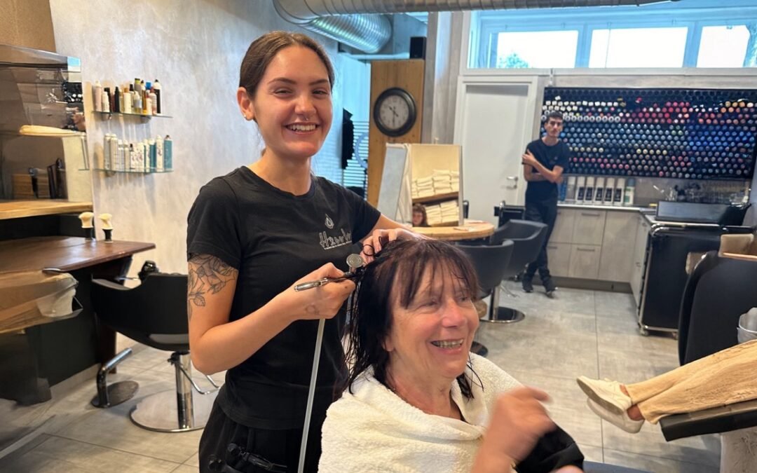 Rivitalizza i tuoi capelli con il metodo H2Color